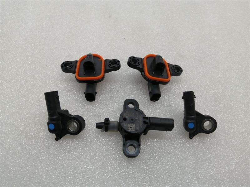 Jaguar I-Pace 2018-2024 JAGUAR i-PACE X590 EV400 Sensor FK72-14C676-AA CRASH SENSORS SET