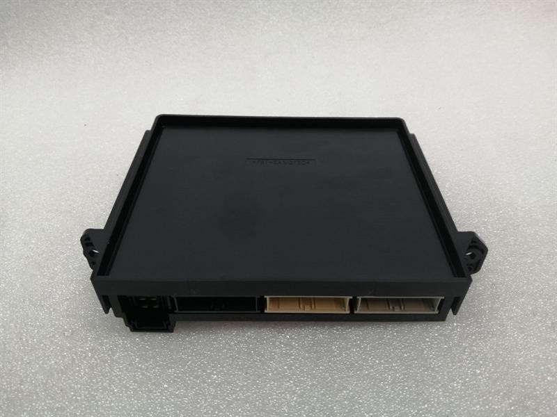 Jaguar I-Pace 2018-2024 JAGUAR i-PACE X590 EV400 Electronic module J9D3-14C239-AC control unit HEATER