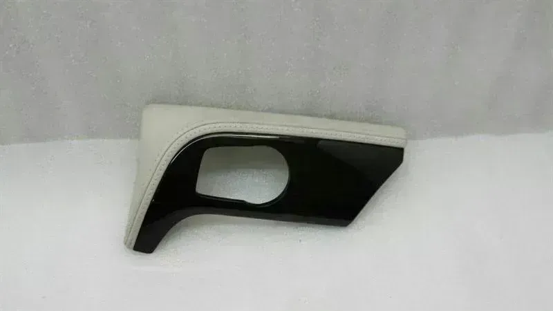 BMW Z4 (G29) BMW Z4 E85 E86 Dashboard veneer cover 9167643 RHD INDIVIDUAL