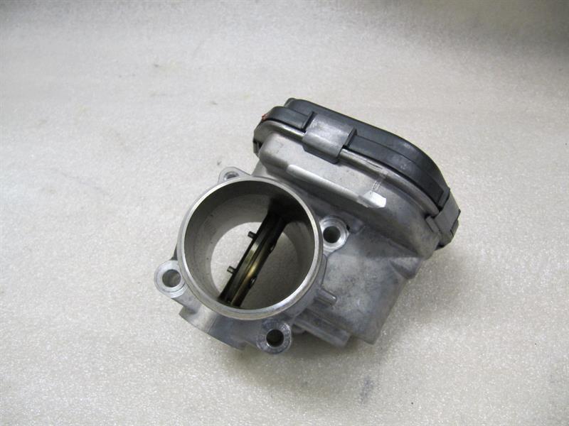 Volvo S40 Volvo S40 V50 Trottle Body 9673534480 Throttle 1.6TDI