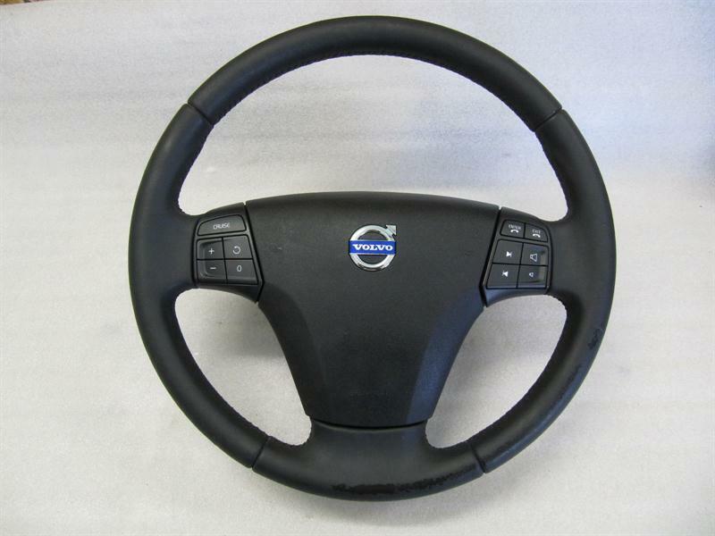 Volvo S40 Volvo S40 steering wheel pv55150060 Steering Wheel MFL V40 2011 Complete