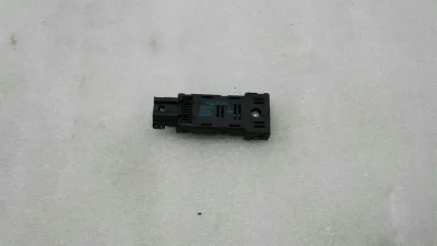 Moduł ogrzewania tylnej szyby Mercedes CLA W117 A2229820004 ogrzewania tylnej szyby