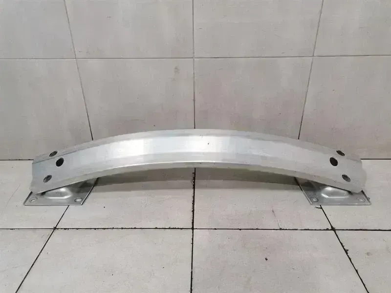Tesla Model 3 etupuskurin palkki Tesla Model 3 Rear Bumper Beam 1095314-00-C Rea...
