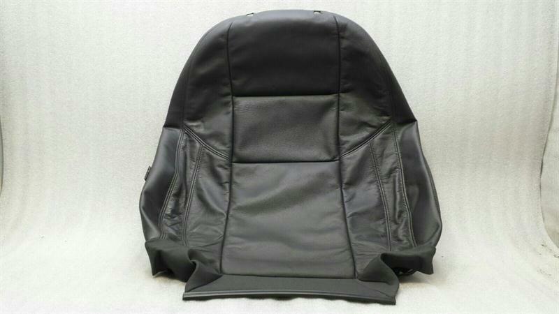 Volvo S40 Volvo S40 Front Right Seat Backrest 39867315 Seat Front Right