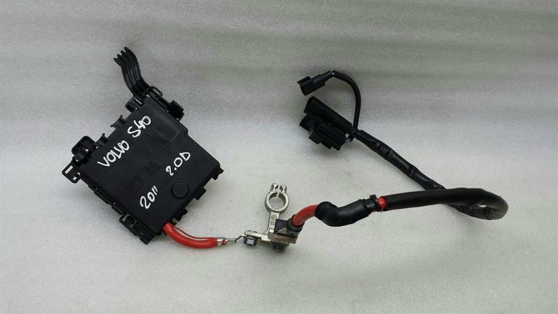 Volvo S40 Volvo S40 Relay 31300557 Relay Battery Cable Battery