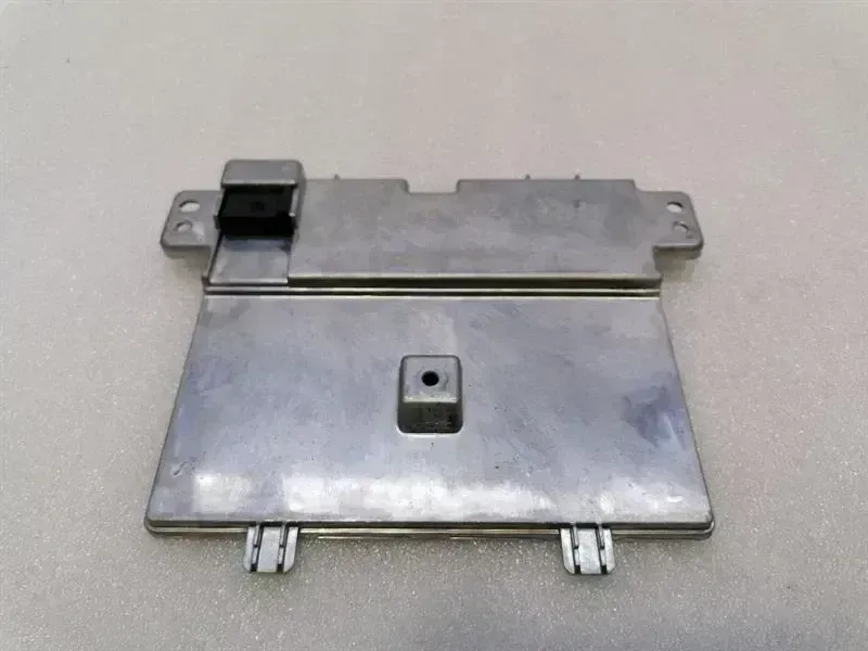 Tesla Model 3 Electronic module Tesla Model 3 Electronic Module 1755100-00-C Co...