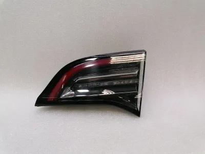 Tesla Model 3 labais aizmugurējais lukturis 1077404-00-C aizmugurējais labais aizmugurējais lukturis
