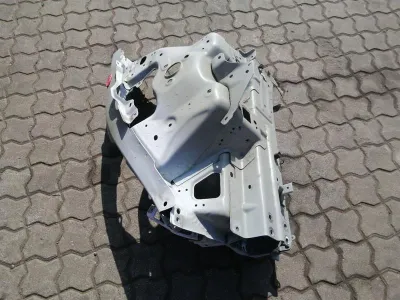 Tesla Model 3 Right Front Chassis Leg 1073792-S0-J Right Front Wheel Arch