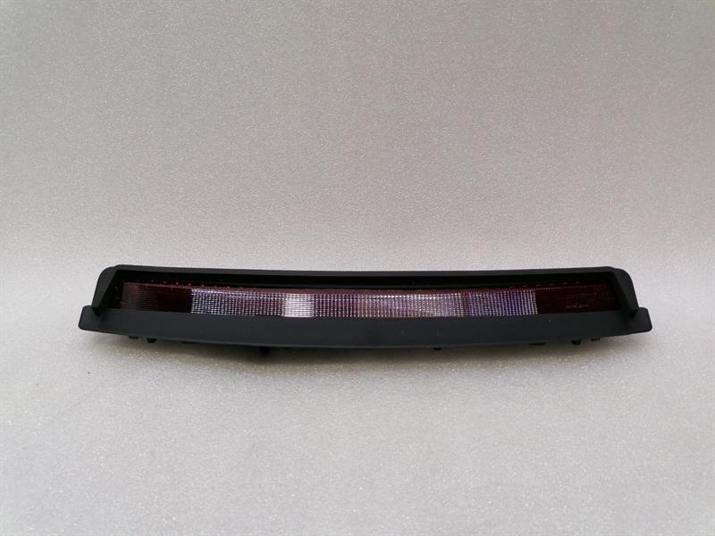Tesla Model 3 Stop Light Tesla Model 3 Standard Range Stop Light 1615202...