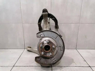 Tesla Model 3 Right Front Hub 1044316-00-E Wheel Bearing Housing Front Right RWD