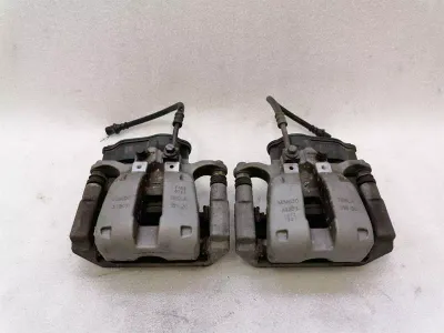 Tesla Model 3 Bromsok Set bak 1044631-00-D Bakre Bromsok Set