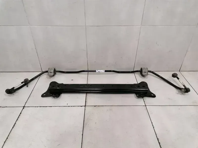Tesla Model 3 Anti Roll Bar Front Tesla Model 3 Standard Range Anti Roll Bar Fron...