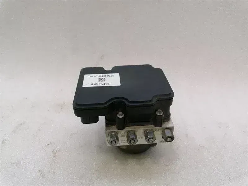 Tesla Model 3 A.B.S Pump TESLA MODEL 3 STANDARD RANGE A.B.S Pump 1044745...