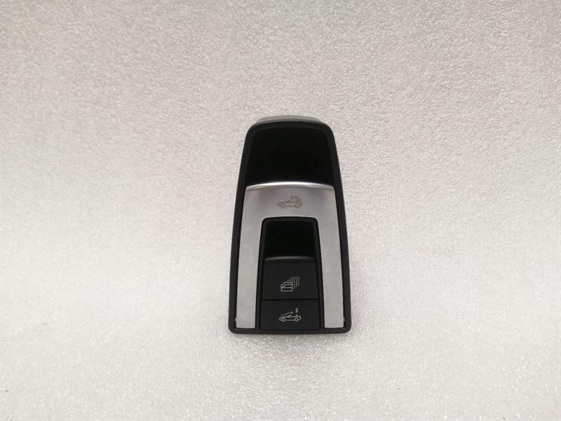 Mercedes-Benz A (W176) Mercedes SL R231 Convertible Roof Switch A2318204510 Top Switch Body type: Convertible
Fuel: Petrol