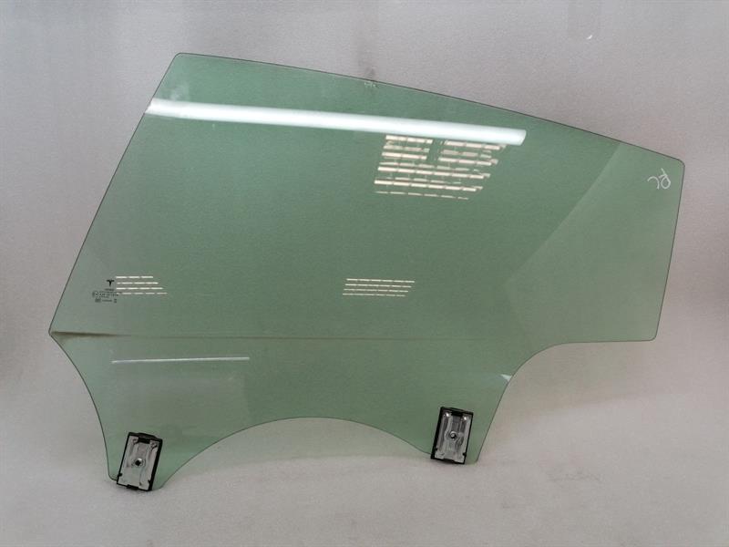 Tesla Model 3 Left Rear Door Glass Tesla Model 3 Left Rear Door Glass 1077904-99-C...