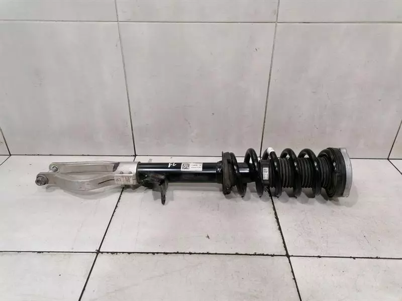 BMW iX (I20) BMW iX i20 40 shock absorber front left 31306891993 shock absorber front left Body type: SUV
Fuel: ELECTRIC