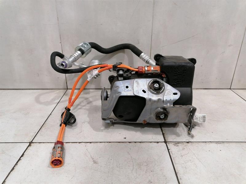 BMW iX (I20) BMW iX i20 40 A/C Compressor 5A45A24 Air Conditioning Compressor 64525A45A24 Body type: SUV
Fuel: ELECTRIC