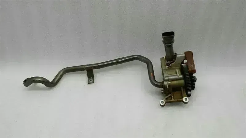 BMW 3 (E90 / E91 / E92 / E93) BMW 3 Series E92 LCI S65 V8 M3 oil pump oil extraction pump 11417838312 suction oil pump