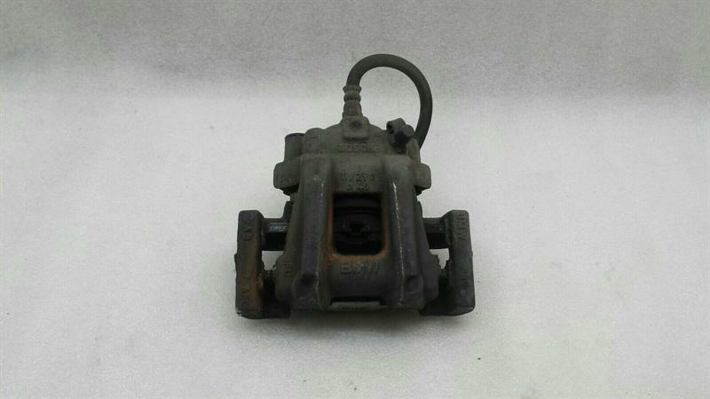 BMW 1 (F20 / F21) BMW 1 Series F21 F20 rear left caliper 6850851 rear left brake calliper Body type: Hatchback
Fuel: Diesel