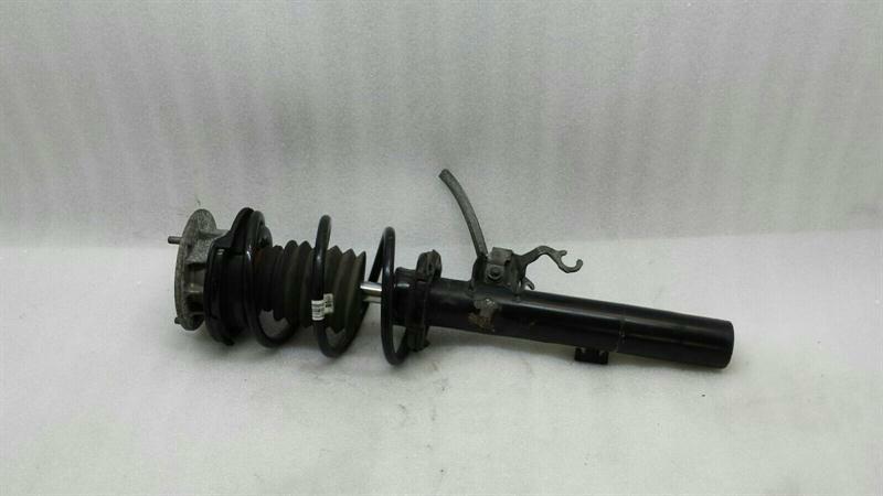 BMW Z4 (E89) BMW Z4 E89 shock absorber front left 6784918 front shock absorber 2.0i N20B20A