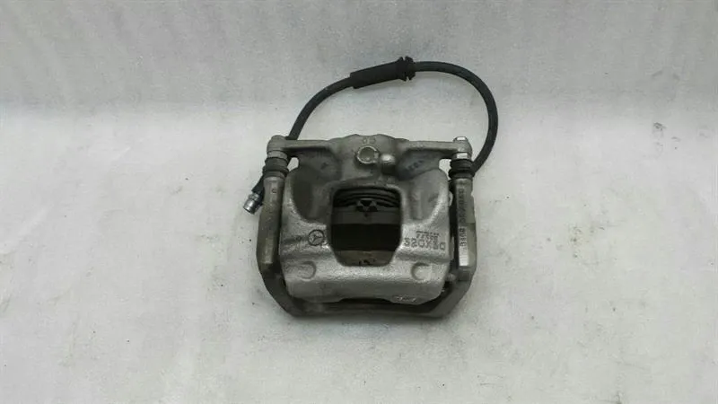Mercedes GLA X156 Left Front Calliper A0004216581 Brake Caliper Front Left