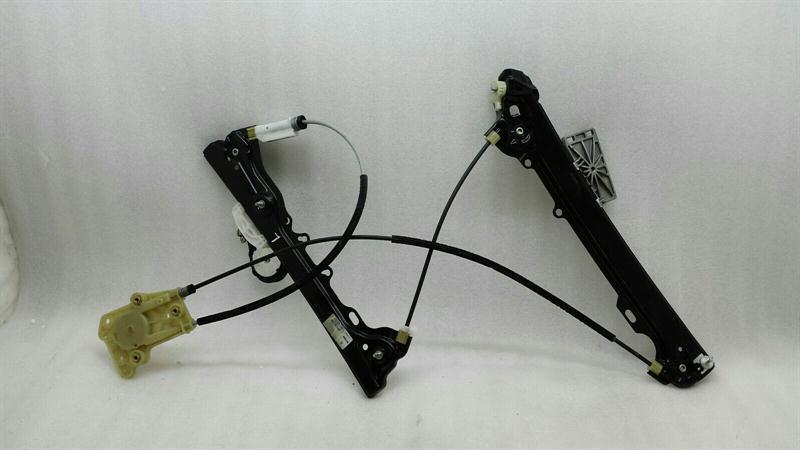 BMW Z4 (E89) BMW Z4 E89 Left Front Door Winder 51337198303 Window Regulator Front Left
