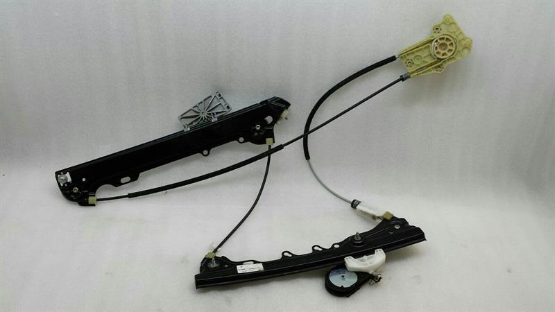 BMW Z4 (E89) BMW Z4 E89 power window front right 7198304 front right window regulator