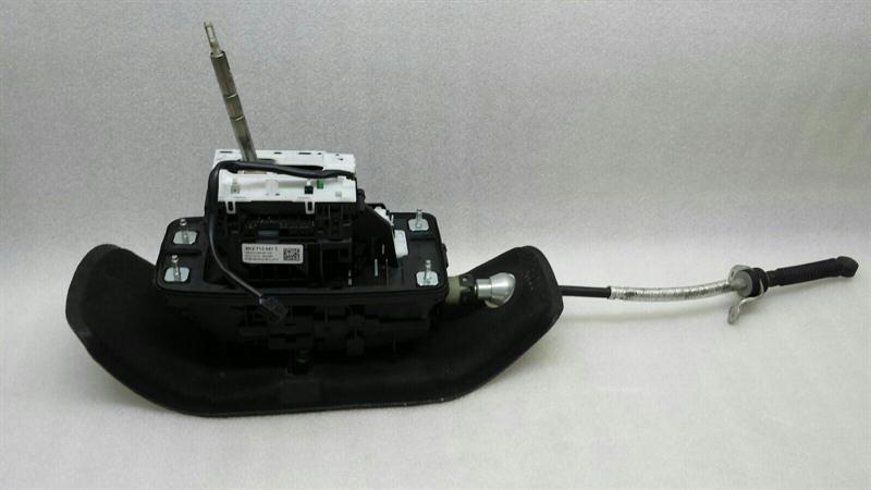 Audi A5 (B8) Audi A5 8T RHD Gear Selector 8K2713041T Shifter Right Handlebar Body type: Saloon
Fuel: Diesel
