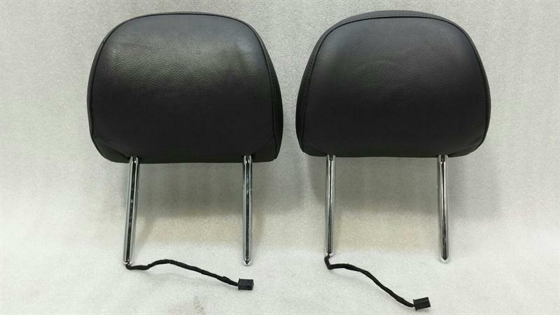 Audi A5 (B8) Audi A5 8T Front Headrest Set Headrest Front Set Leather Leather Body type: Saloon
Fuel: Diesel