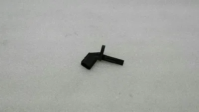 Audi A5 8T priekšējais A.B.S sensors 4E0927803F ABS sensors priekšā