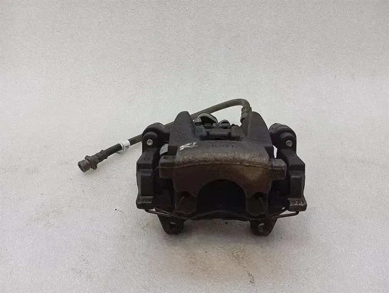 Jaguar I-Pace 2018-2024 Jaguar i-PACE X590 EV400 Left Rear Caliper M9D3-2K328-AC Brake Caliper Rear Left