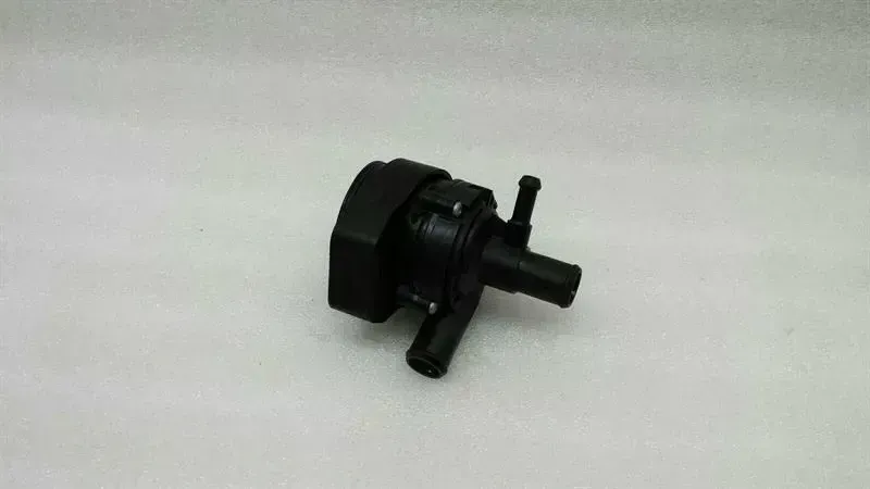 Mercedes-Benz A (W176) Mercedes E Class W212 coolant pump pump pump A2118350028 additional cooling pump