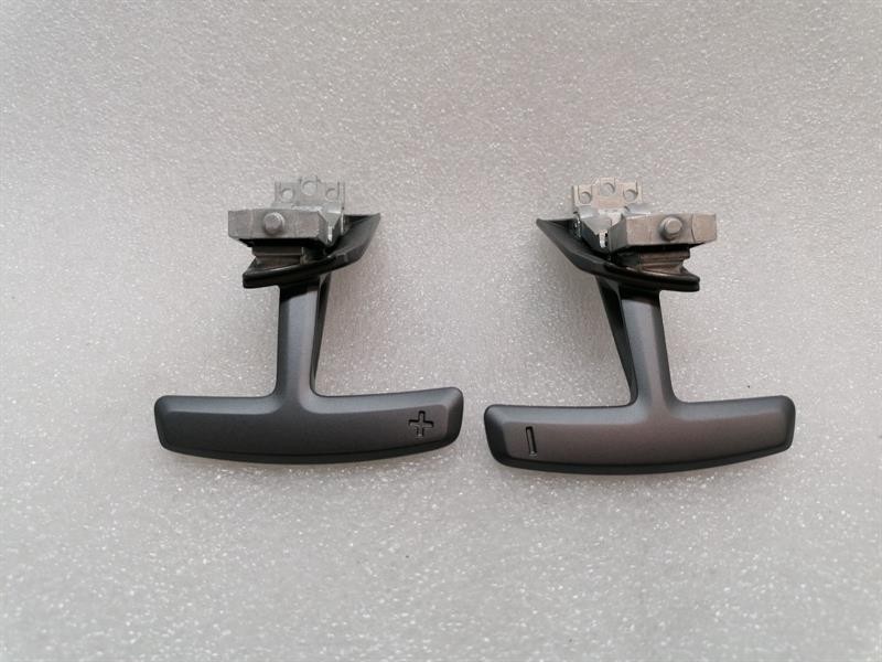Porsche 911 (992) Porsche 911 992 switch 992927198 switch paddle shifts shift paddles Body type: Estate
Fuel: ELECTRIC