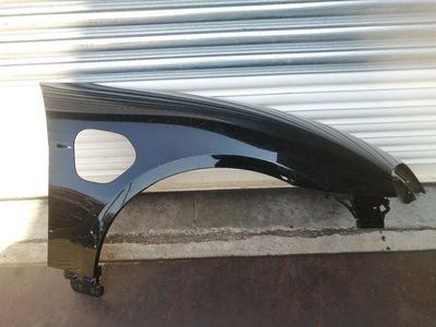 Porsche Taycan 9J дясно крило 9J1821102AY С ЕЛЕКТРИЧЕСКА ВРАТА Преден десен калник