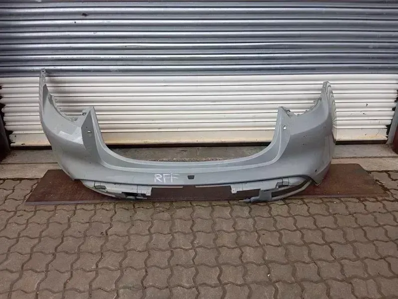 Porsche Taycan Porsche Taycan 9J Rear Bumper 9J0807421E Rear Bumper Body type: Estate
Fuel: ELECTRIC