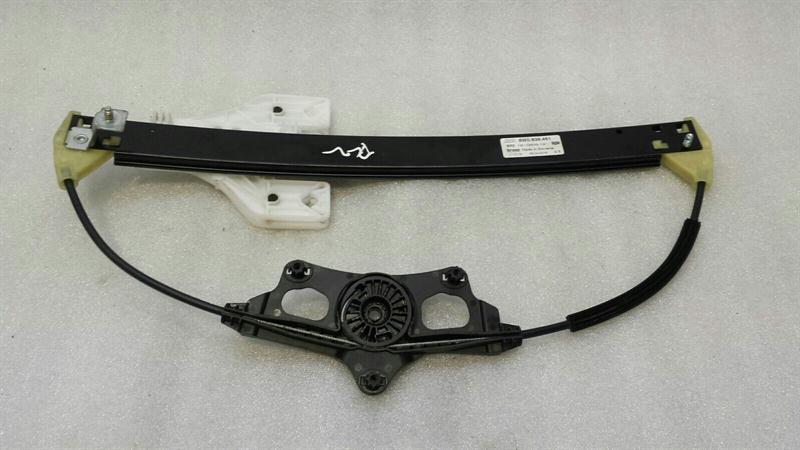 Audi A4 (B8) Audi A4 8W left rear door winder 8W0839461 window regulator rear left Body type: Saloon
Fuel: Petrol