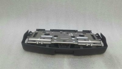 Audi A4 8W Przedni lewy wspornik fotela 3Q0881057 Uchwyt lewego fotela