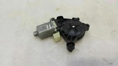 Audi A4 8W fram vänster dörr fönstermotor 8W0959801 fönsterhissmotor fram vänster