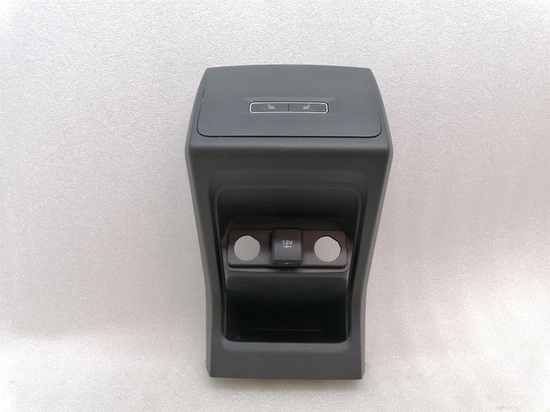 Jaguar I-Pace Cover Jaguar i-PACE X590 EV400 rear seat heating J9D3...