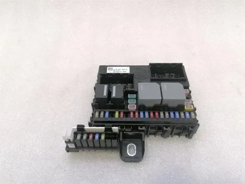 Jaguar I-Pace Fuse box JAGUAR i-PACE X590 EV400 Fuse Box M9D3-14N030-A...