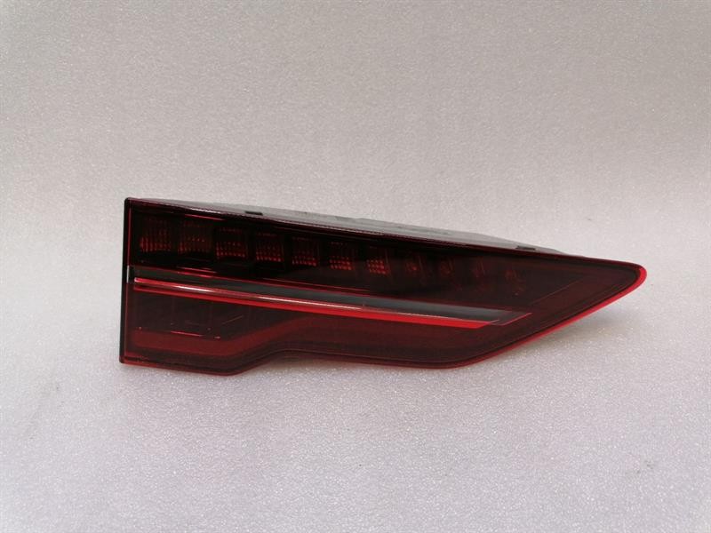 Jaguar I-Pace Left Rear Light