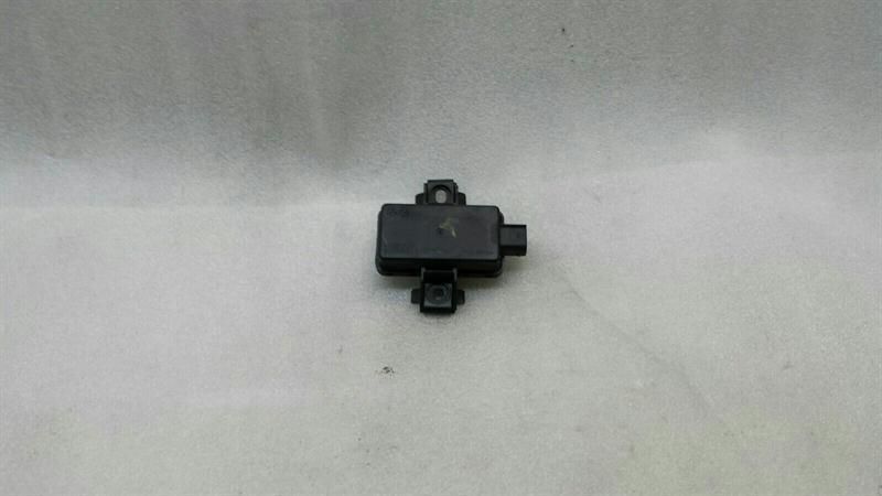 Mercedes SL R230 Tyre Pressure Sensor A0009008402 Control Unit RDK