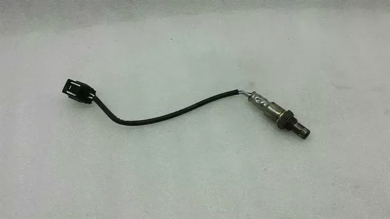 Mercedes-Benz CLS (C218) MERCEDES CLS W218 LAMBDA SENSOR A0065422018 LAMBDA SENSOR DOWNSTREAM M278 Body type: Saloon
Fuel: Petrol
