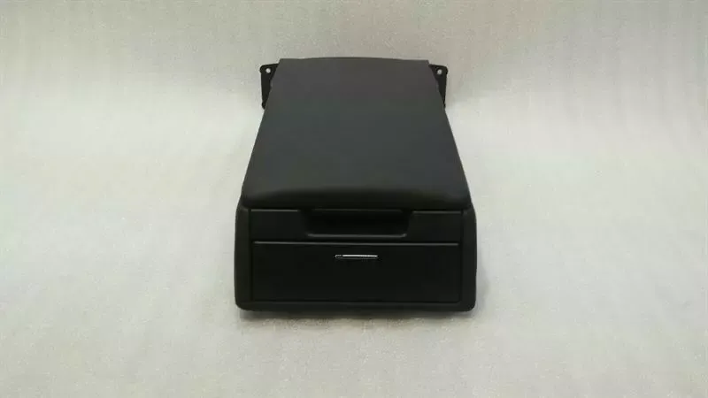 Mercedes S-class W221 rear seat armrest A2219700430 seat armrest rear