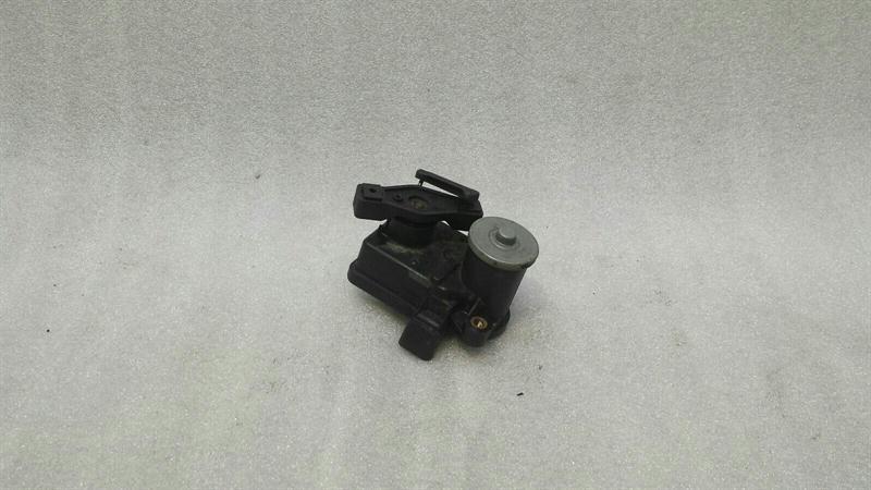 Mercedes-Benz CLS (C219) Mercedes CLS W219 Intake Servo Motor A6421500594 Actuator Twist Flap OM642 V6 Body type: Saloon
Fuel: Diesel
