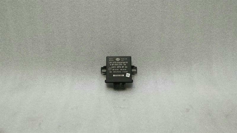 Mercedes-Benz CLS (C219) Mercedes CLS W219 Light Module A2118708726 Light Control Unit Body type: Saloon
Fuel: Diesel