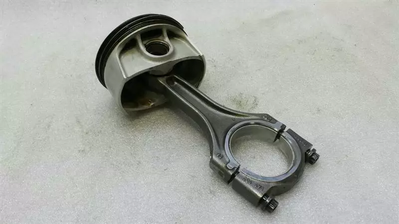 Porsche 911 (991) PORSCHE 911 991 MK1 CONNECTING ROD PISTONS TURBO S FORGED PISTON CONROD 9A110300670 Body type: Coupe
Fuel: Petrol