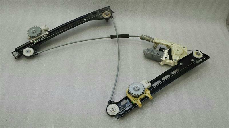 Porsche 911 (991) Porsche 911 991 FLH Door Winder 99154207501 Window Regulator Front Left Body type: Coupe
Fuel: Petrol