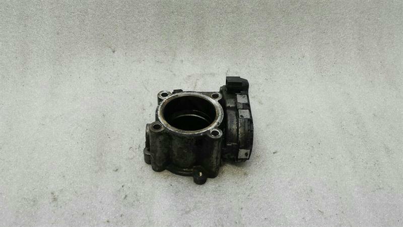Mercedes-Benz C (W204) Throttle body