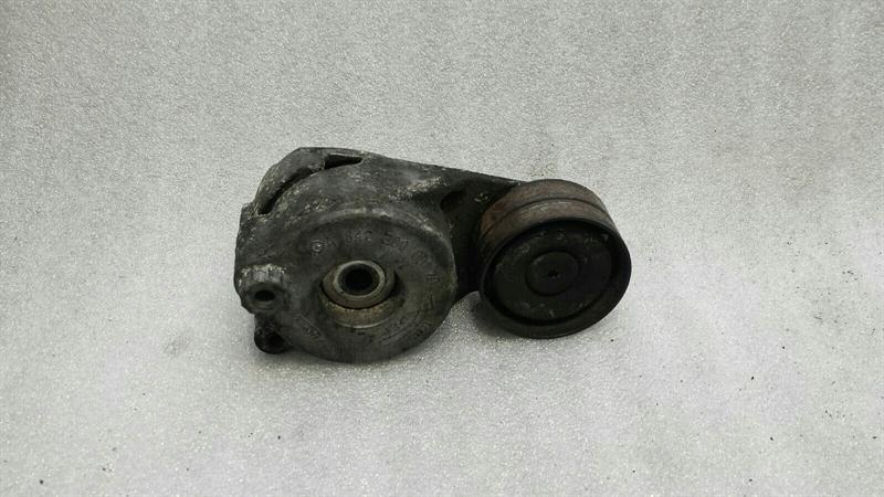Mercedes-Benz CLS (C219) Mercedes CLS W219 A6422001370 Pulley OM642 V6 belt tensioner Body type: Saloon
Fuel: Diesel